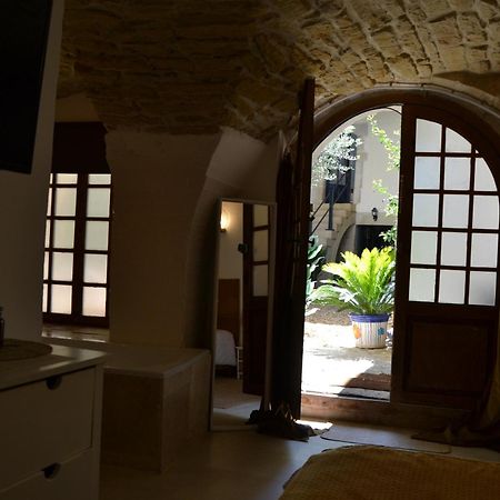 Aigues-Vives La Cachette住宿加早餐旅馆 外观 照片