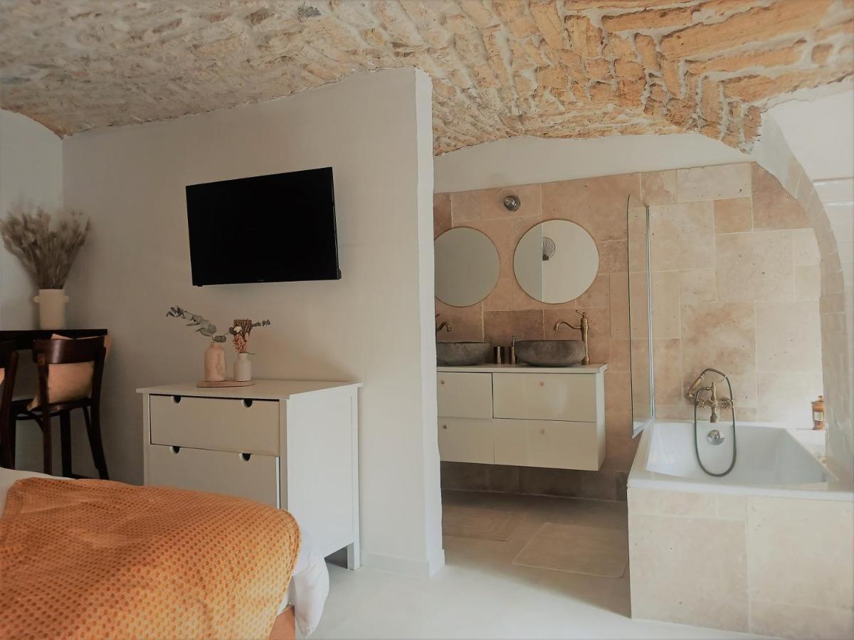 Aigues-Vives La Cachette住宿加早餐旅馆 外观 照片