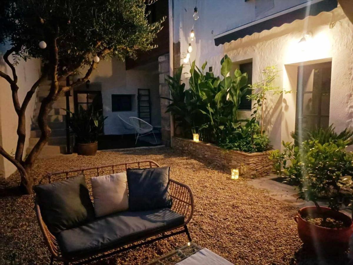 Aigues-Vives La Cachette住宿加早餐旅馆 外观 照片