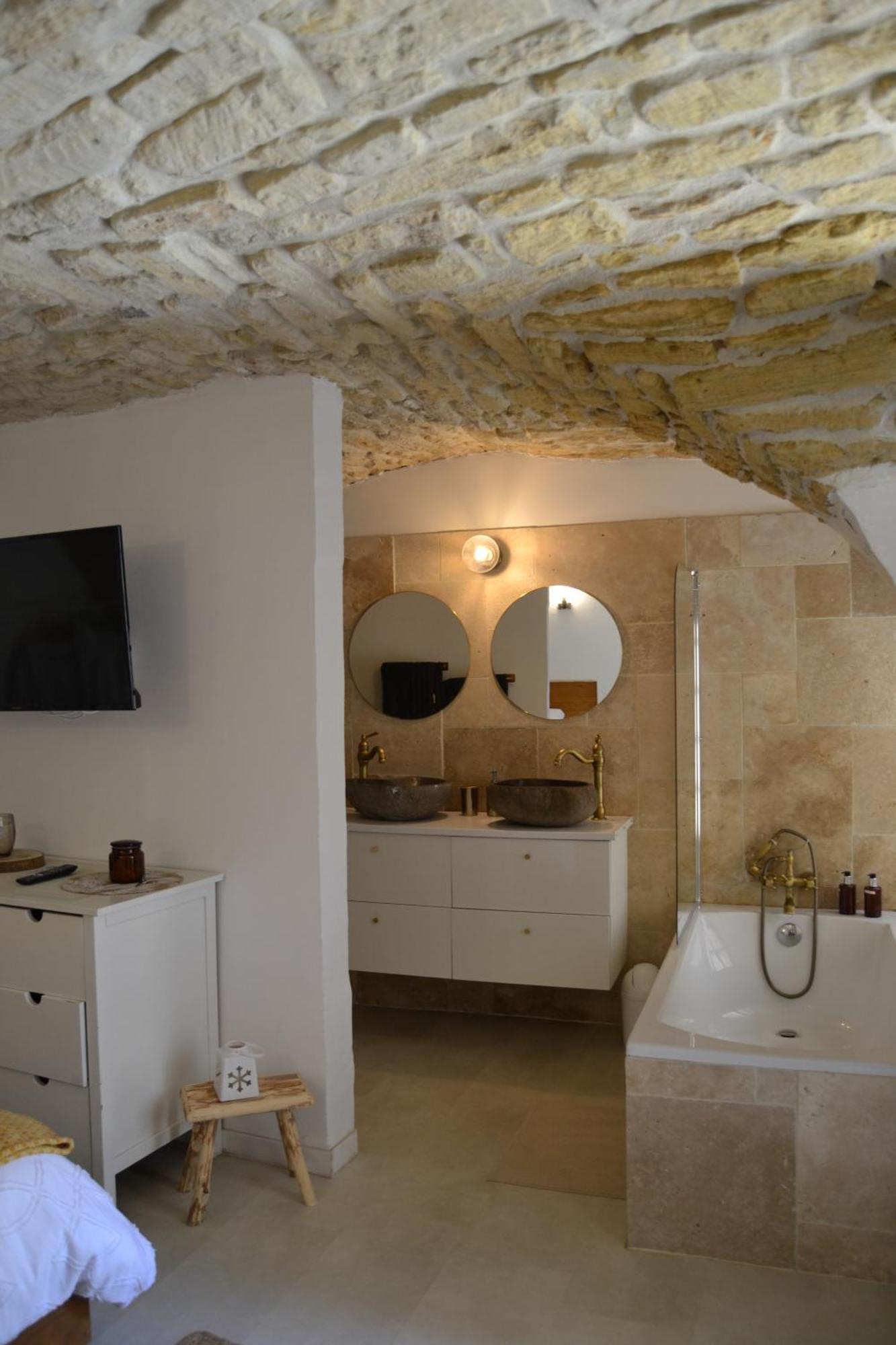 Aigues-Vives La Cachette住宿加早餐旅馆 外观 照片